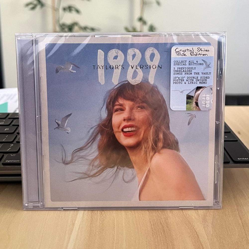 SEALED Taylor Swift 1989 Taylors Version Coastal Skies Blue Target Exclusive